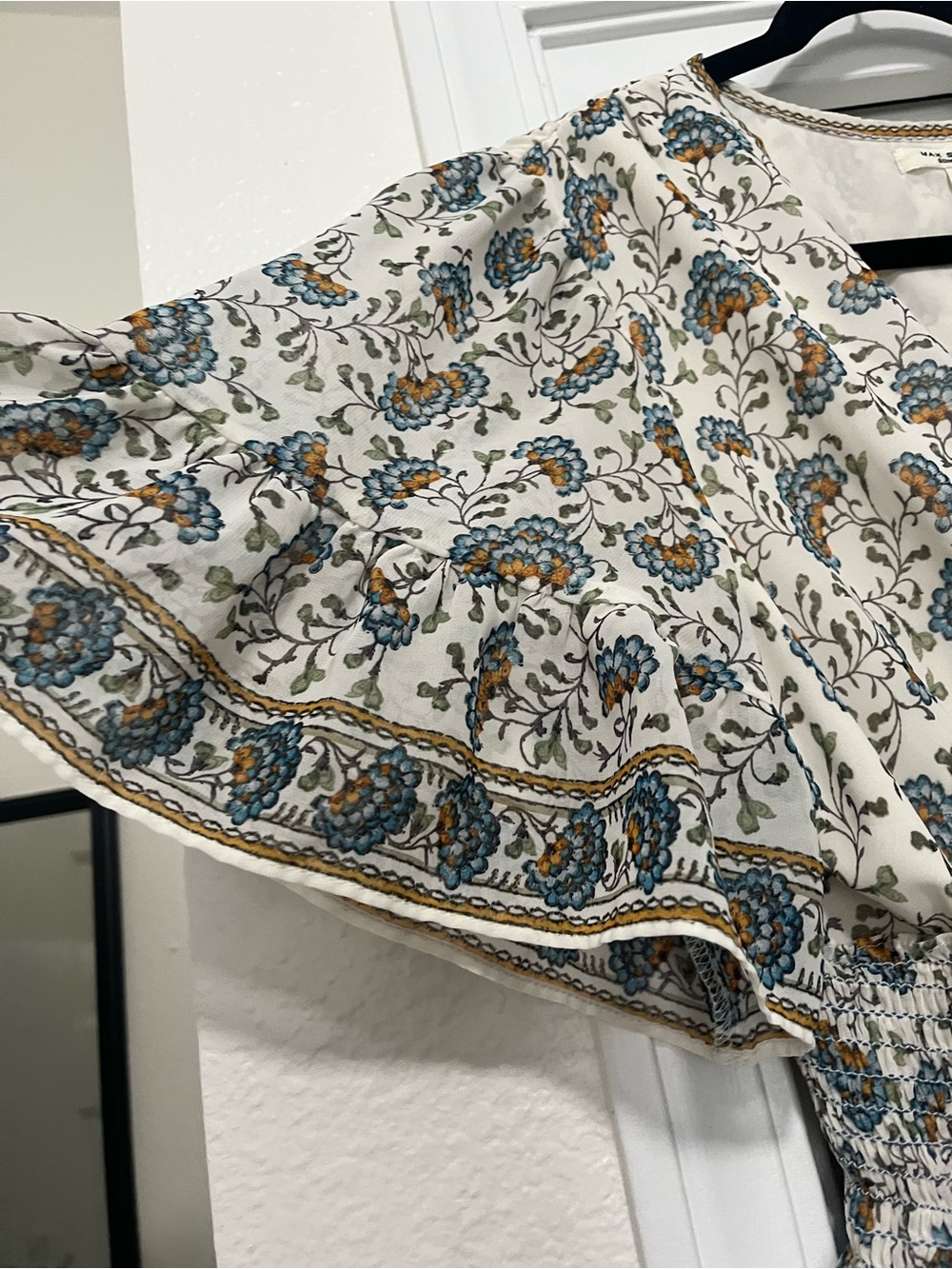 Max Studio floral print smocked-waist dress - Picture 3 of 7